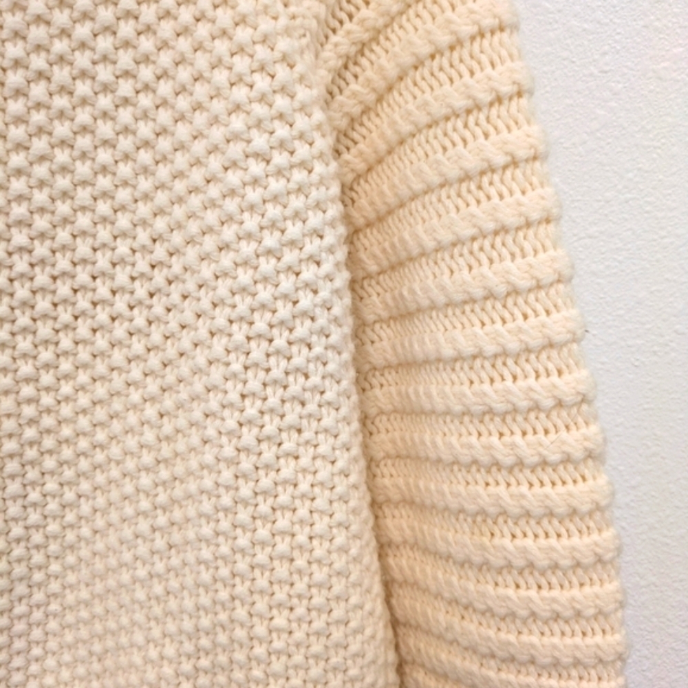 H&M Ivory Chunky Cableknit Cowl Neck Wool Blend Sweater sz L - Picture 11 of 11